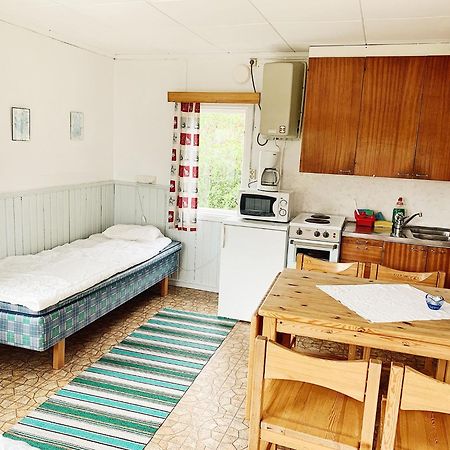 Oevernaesgarden Gaesthem Mariehamn Phòng bức ảnh