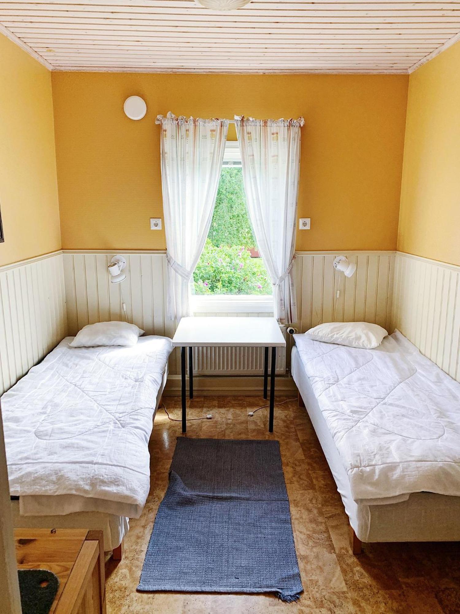 Oevernaesgarden Gaesthem Mariehamn Phòng bức ảnh